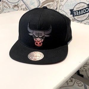 Chicago Bulls Hat [BRAND NEW & NEVER-WORN]